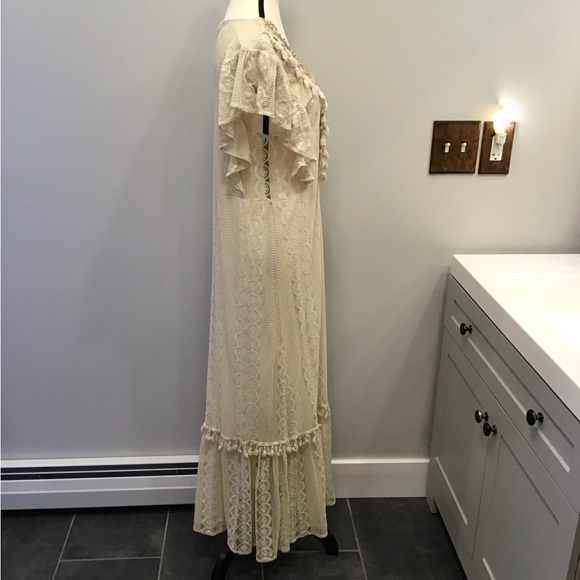 Vanessa Alexandra Romantic Sheer Lace Maxi Dress Flutter Embroidered Tassels Med - Picture 7 of 16